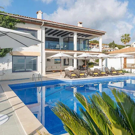 Villa President, Con Piscina Privada Alcanada